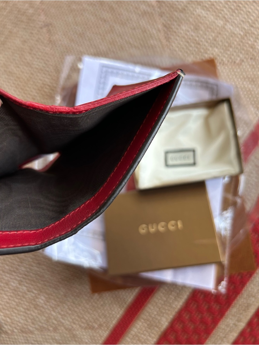 GUCCI Authentic GG Cherry Supreme Wallet - Picture 6 of 9